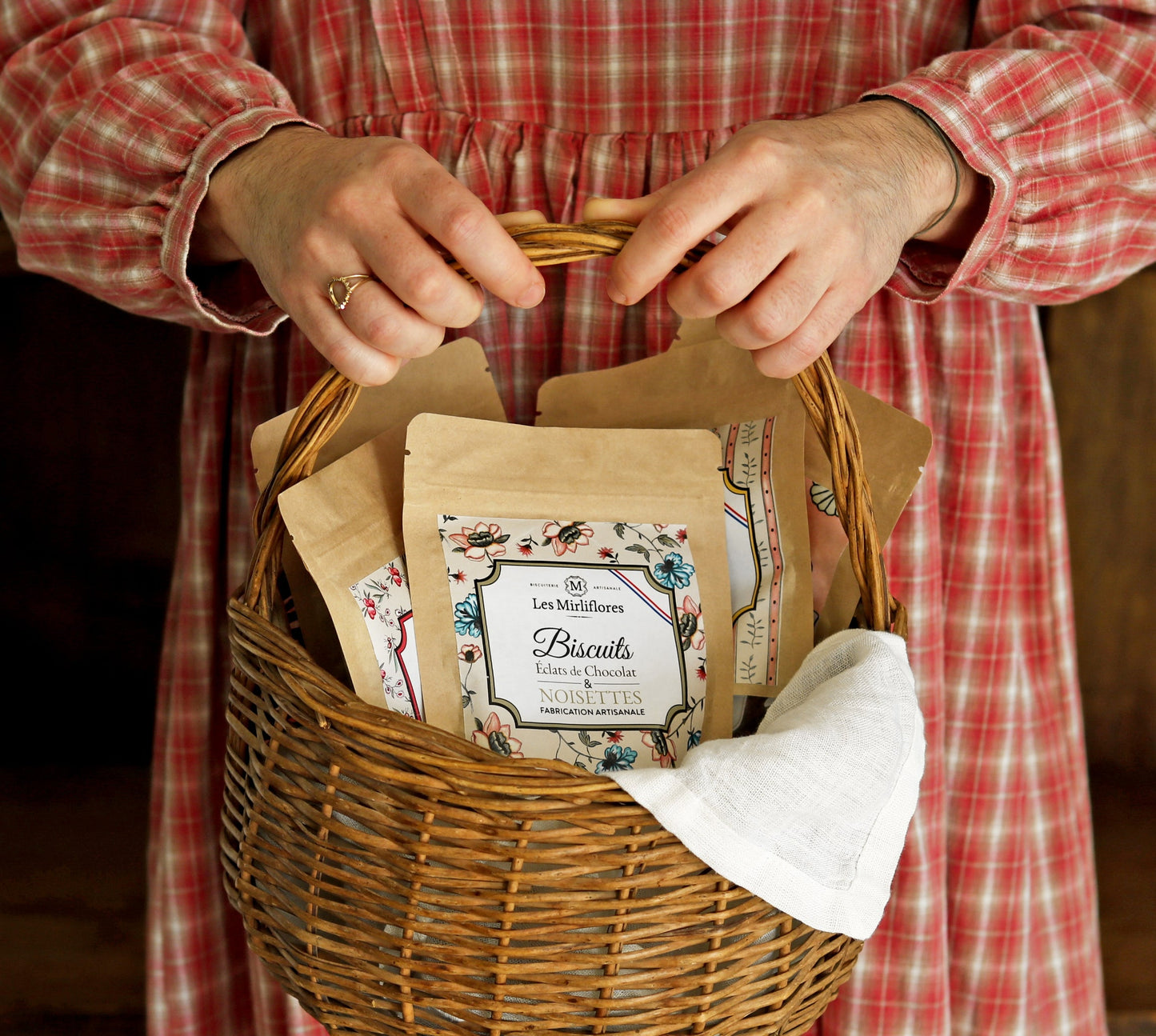 Biscuits au chocolat et aux noisettes - sachet 120g lesmirliflores.fr